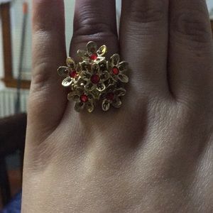 Gold flower ring